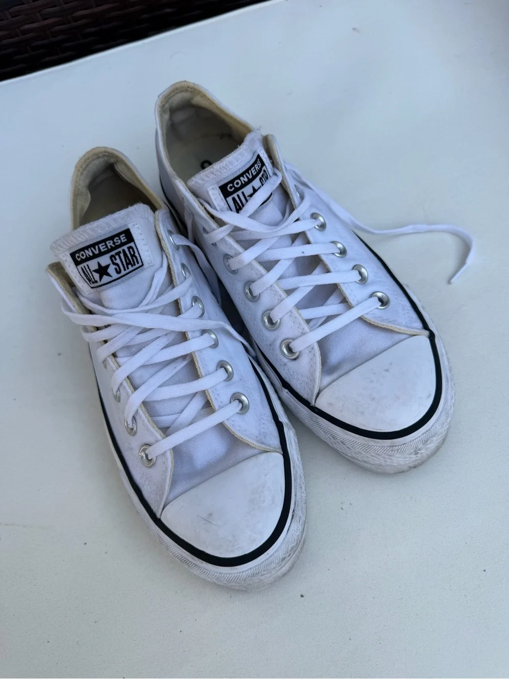 Converse women’s platform White Low Top Sneakers